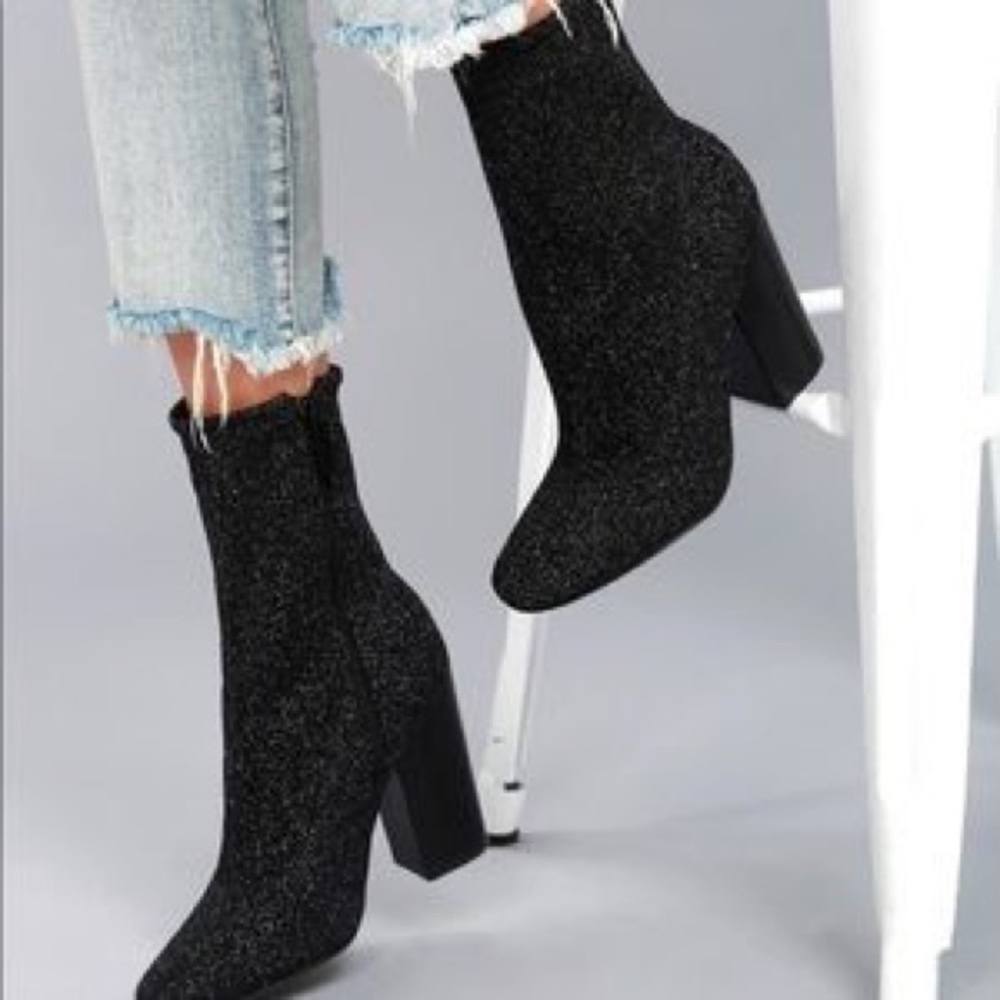 Kendall + Kylie Hailey 4 Metallic Ankle Sock Boot